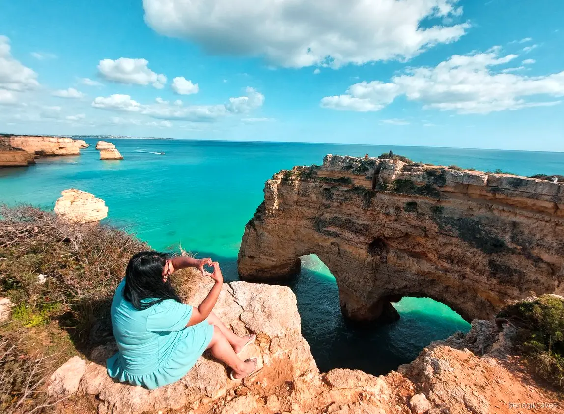 Freizeit im Dorf Carvoeiro auf der Benagil-Höhle Tagestour