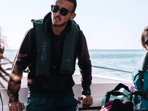 Cuevas marinas cerca de Benagil visitadas en la excursión express en barco
